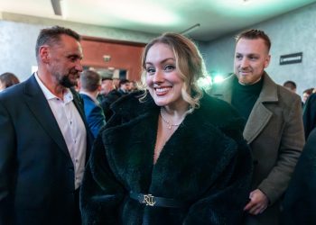 9d1c8714b0031cc80f5485ffb5efc881