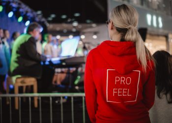 web rozsvícení vánočního stromku 2025 Eva Burešová 99